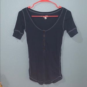 Cute longer sleeved blouse